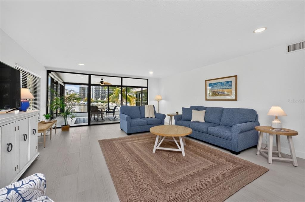 3250 SOUTHSHORE DRIVE 55B photo 11