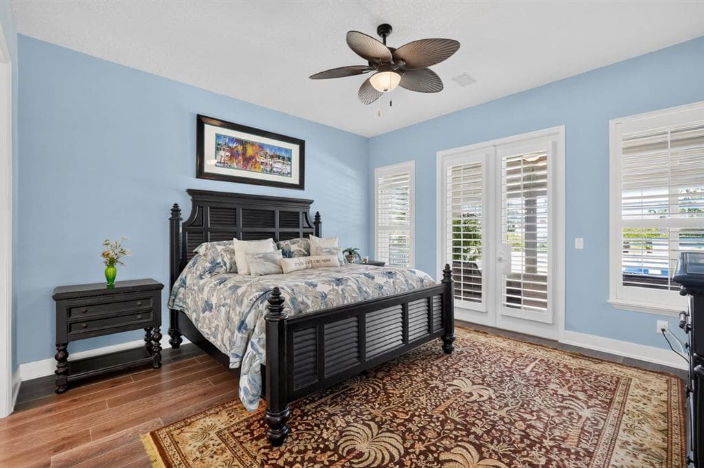 15 MADEIRA COURT photo 16