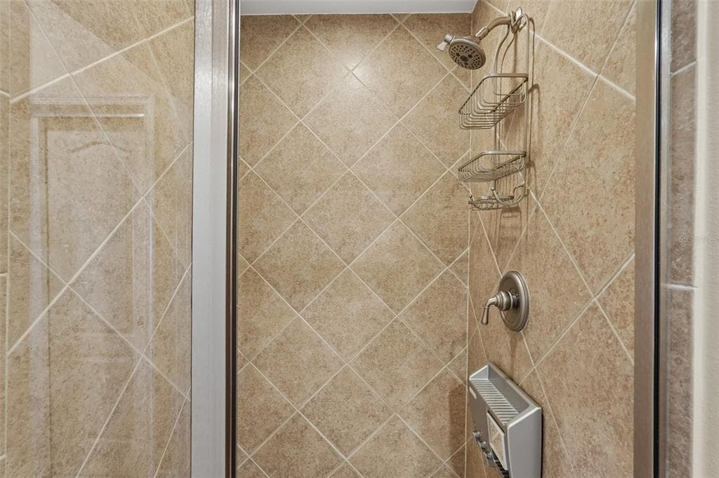 808 3RD AVENUE W 809 photo 19