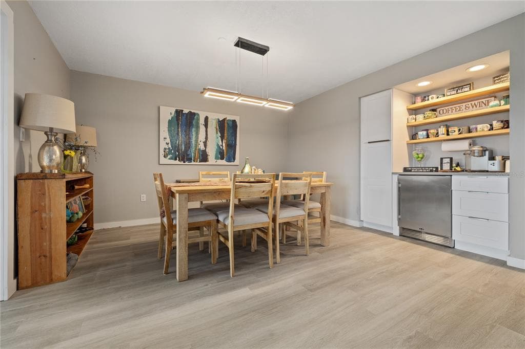 2780 N RIVERSIDE DRIVE 805 photo 22