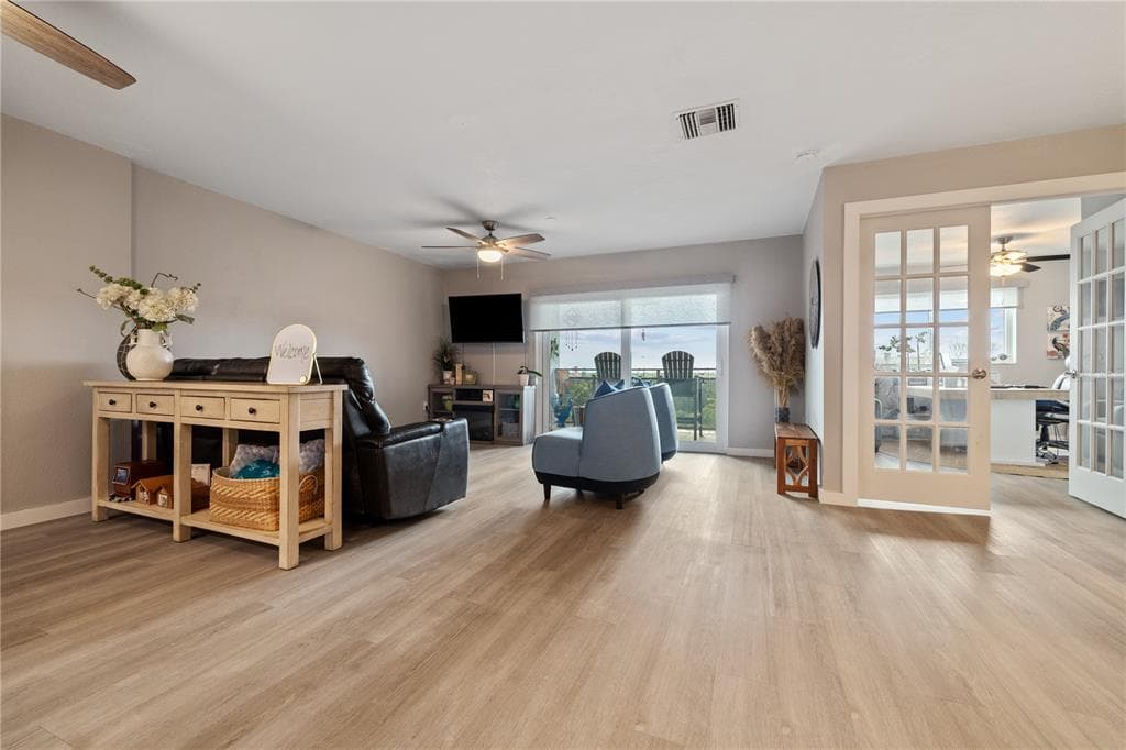 2780 N RIVERSIDE DRIVE 805 photo 20