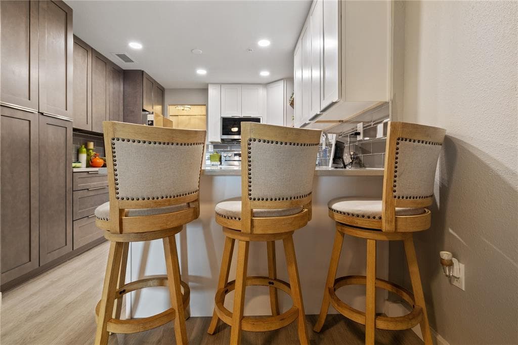 2780 N RIVERSIDE DRIVE 805 photo 15