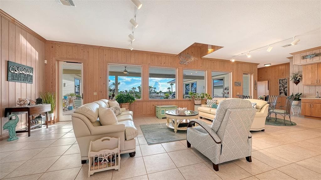 1115 BAYSHORE DRIVE photo 16