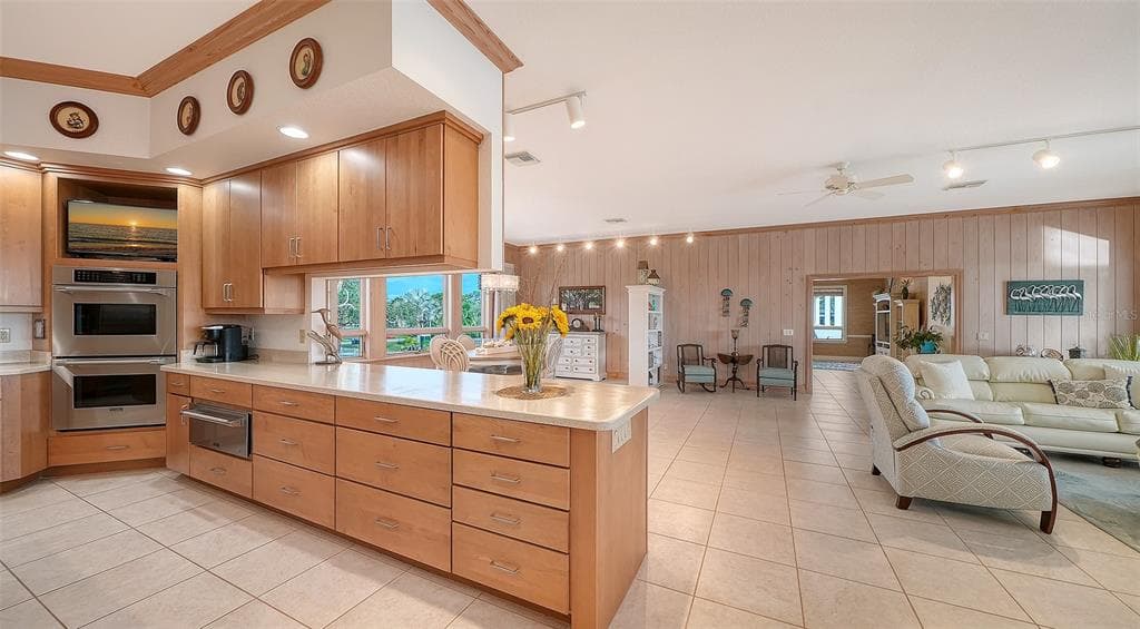1115 BAYSHORE DRIVE photo 22