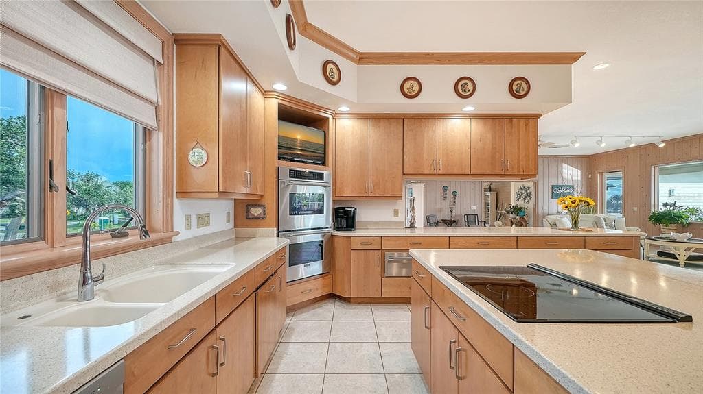 1115 BAYSHORE DRIVE photo 19