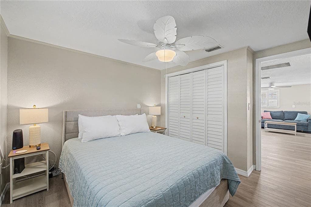 13725 MATTIX AVENUE photo 22