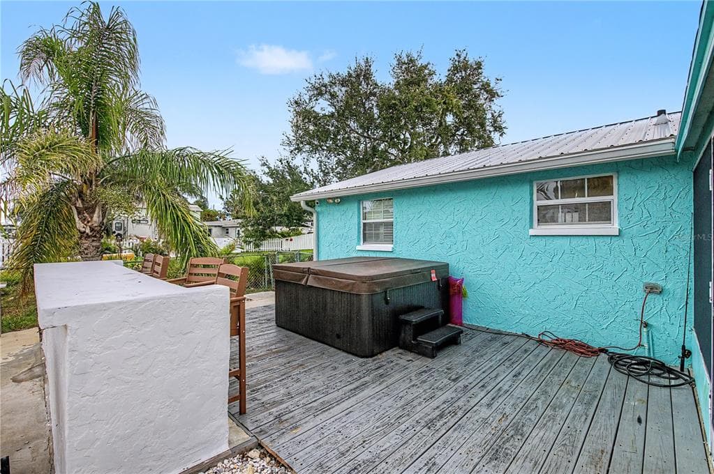 13725 MATTIX AVENUE photo 25