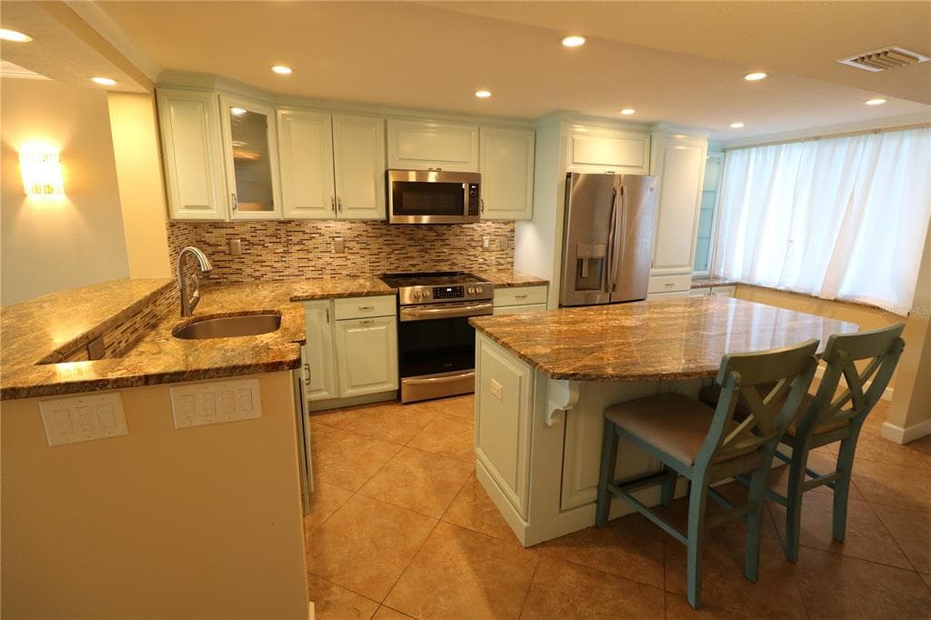 9495 BLIND PASS ROAD 504 photo 4