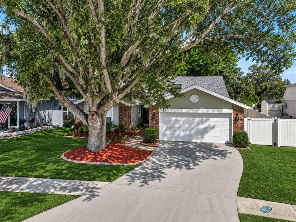 7739 33RD LANE E photo 7