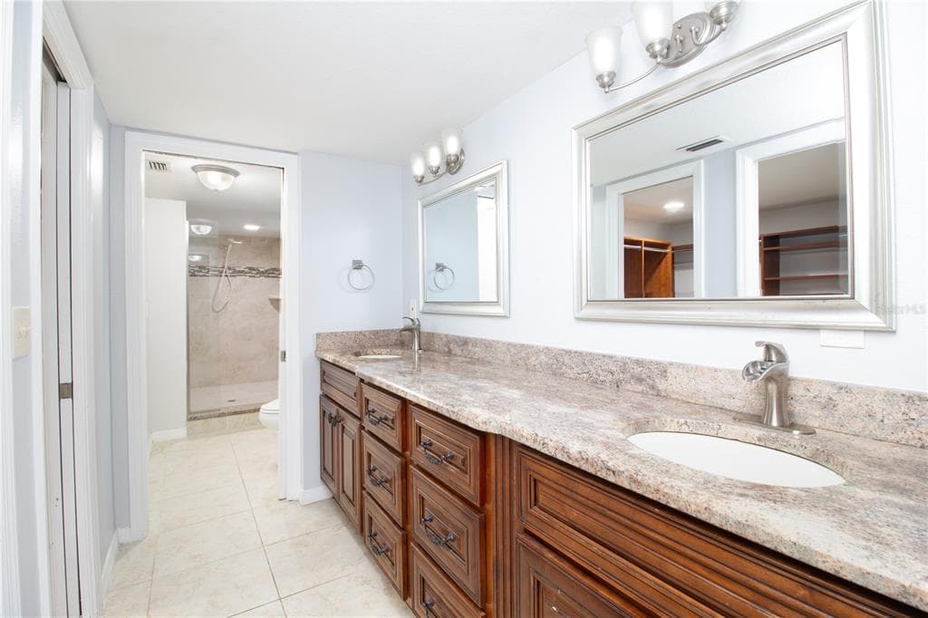 70 BAY WOODS DRIVE photo 21