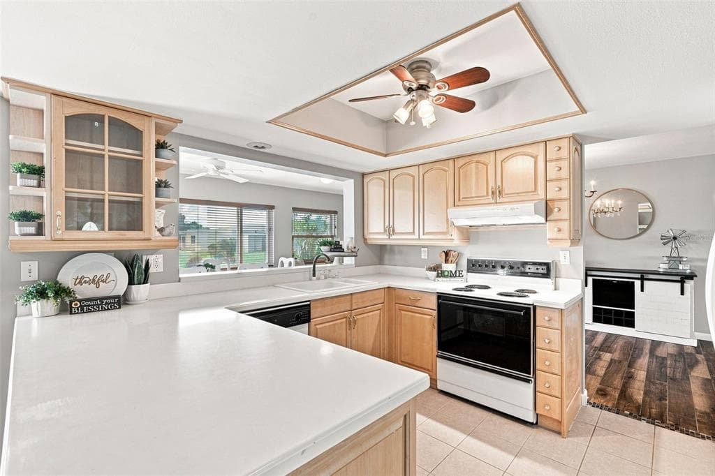 155 MORGAN LANE SE photo 22