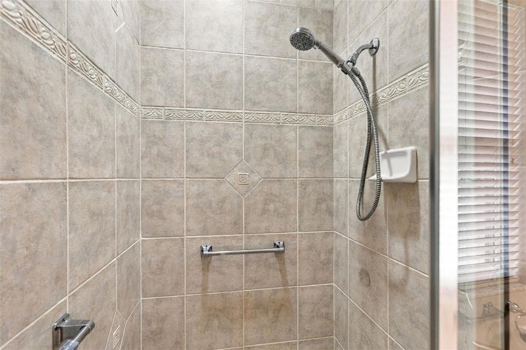 1107 RUM CAY COURT photo 22