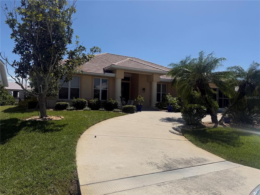 1107 RUM CAY COURT photo 1