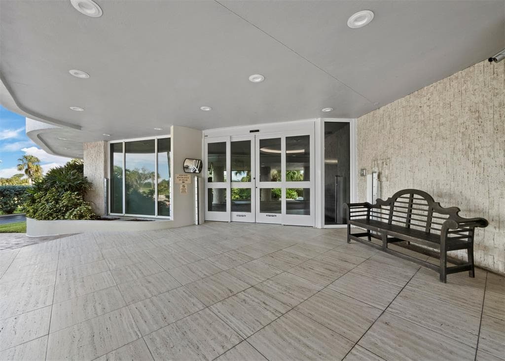 775 LONGBOAT CLUB ROAD 405 photo 23