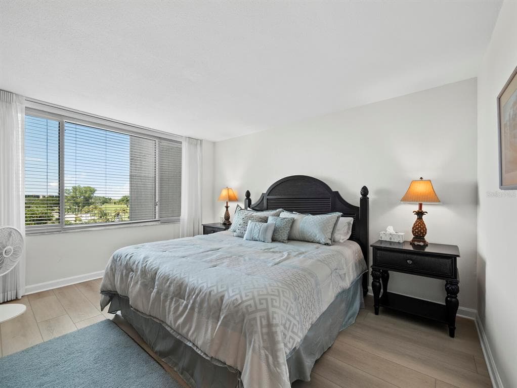 775 LONGBOAT CLUB ROAD 405 photo 14