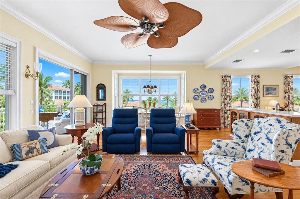 3444 SUNSET KEY CIRCLE 102 photo 13
