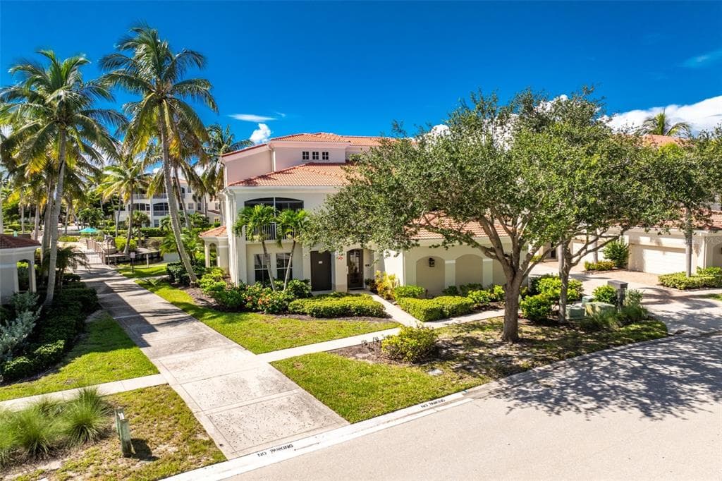 3444 SUNSET KEY CIRCLE 102 photo 3