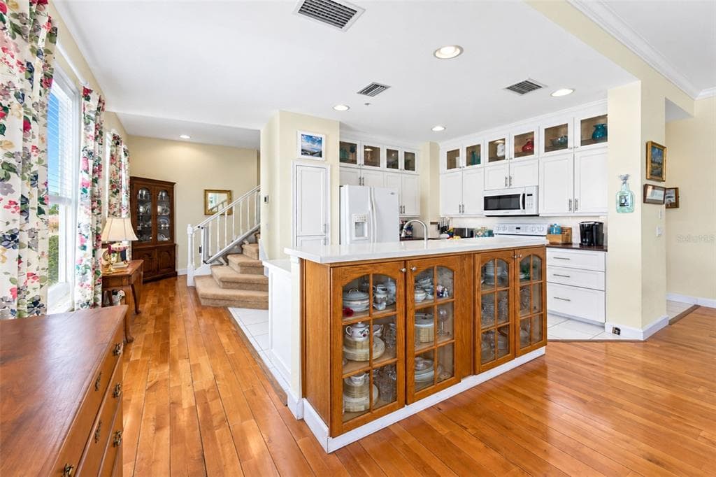 3444 SUNSET KEY CIRCLE 102 photo 20