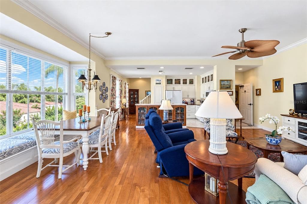 3444 SUNSET KEY CIRCLE 102 photo 10