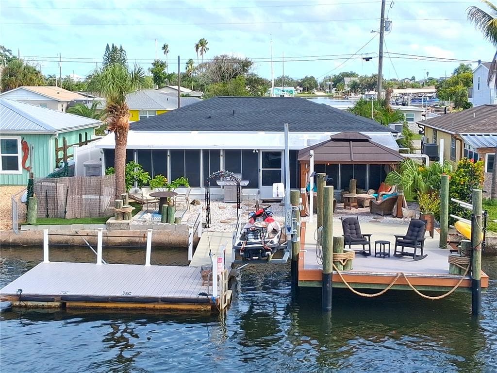 6424 BOATYARD DRIVE photo 3