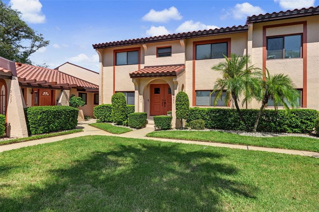 9543 86TH AVENUE 9543 photo 2
