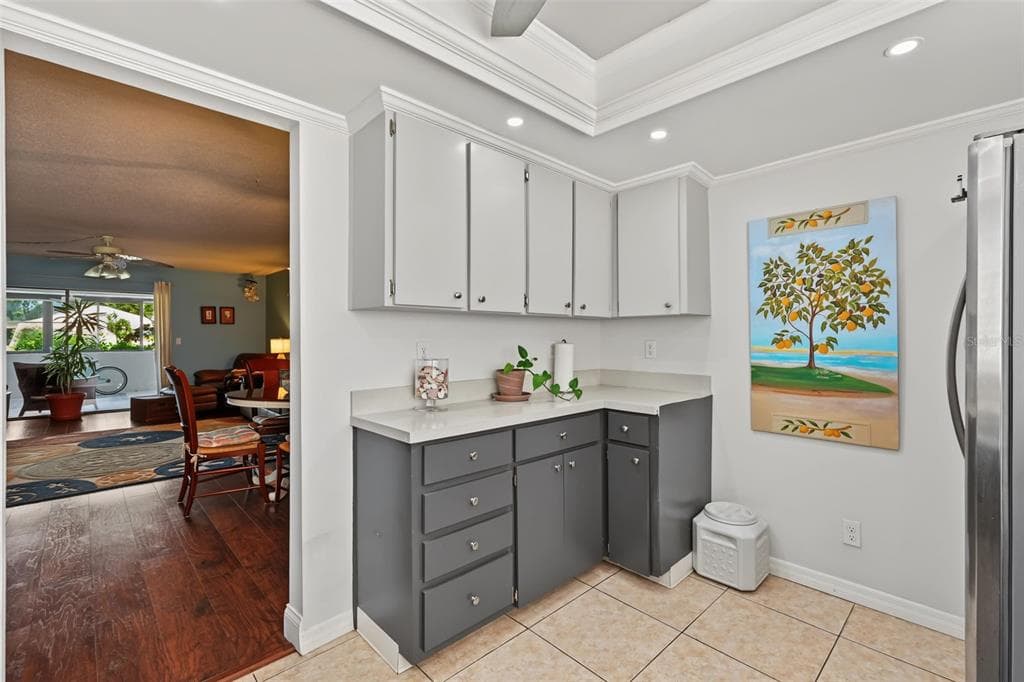 9543 86TH AVENUE 9543 photo 12