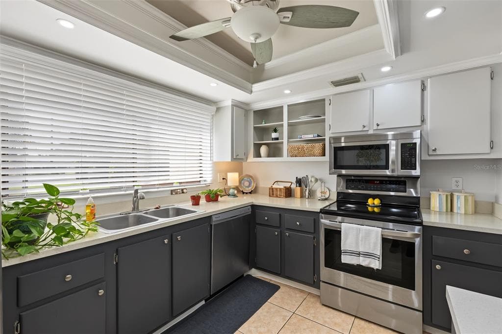 9543 86TH AVENUE 9543 photo 10
