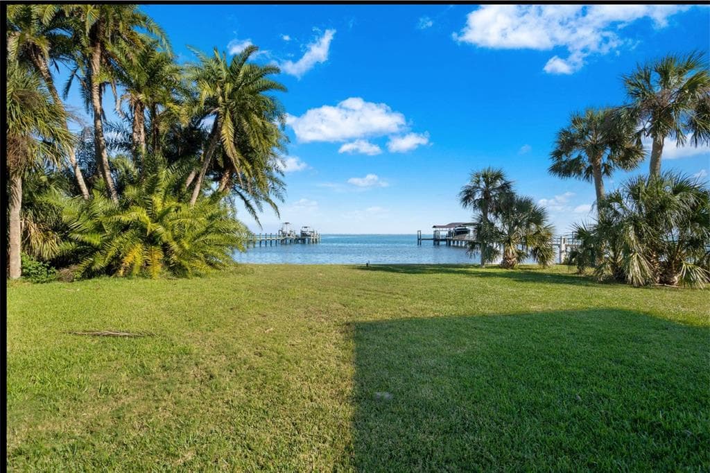 6100 BAHAMA SHORES DRIVE S photo 22