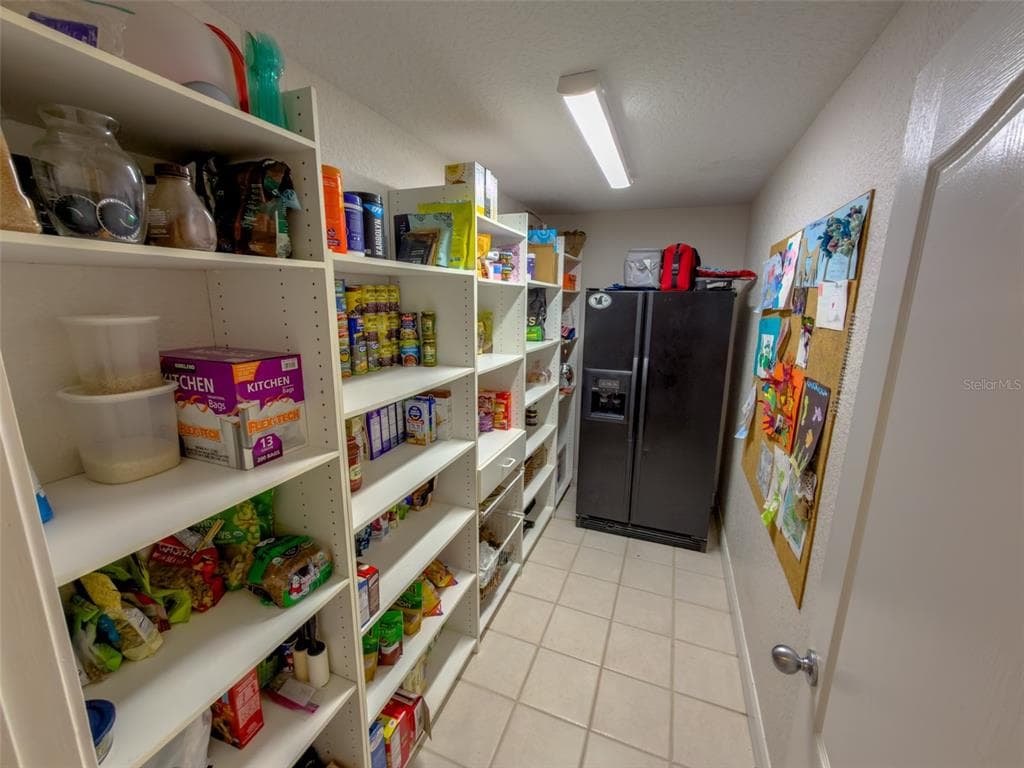 2261 POINSETTIA DRIVE photo 24