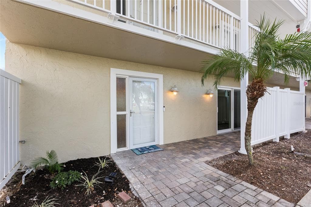 433 S PAULA DRIVE 1 photo 1