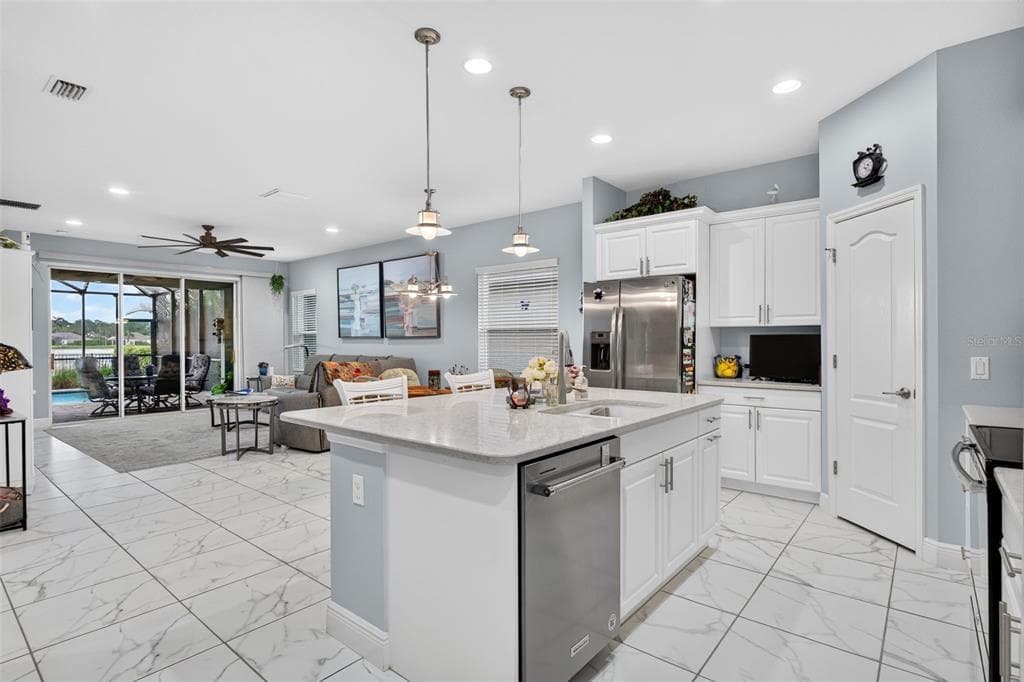 7735 RIDGELAKE CIRCLE photo 13