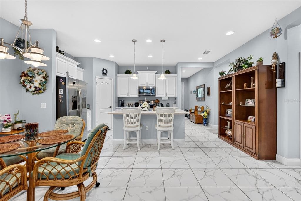 7735 RIDGELAKE CIRCLE photo 16