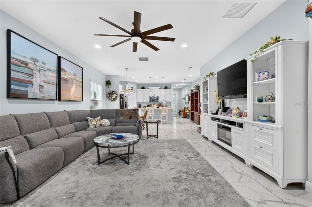 7735 RIDGELAKE CIRCLE photo 10