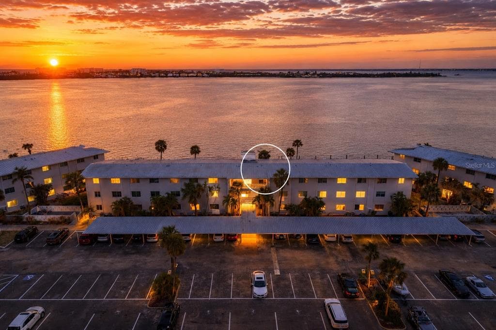 763 JOHN RINGLING BOULEVARD 34 photo 1
