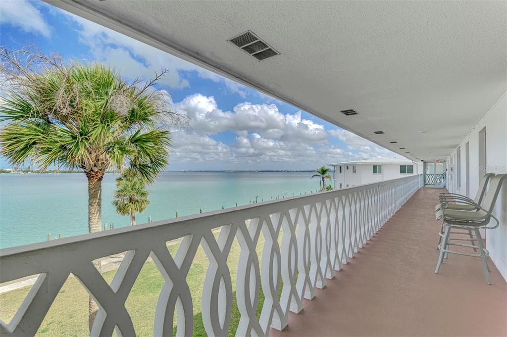 763 JOHN RINGLING BOULEVARD 34 photo 5