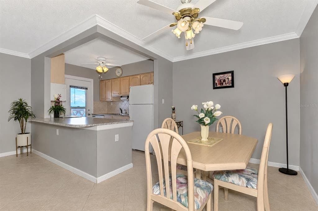 763 JOHN RINGLING BOULEVARD 34 photo 21