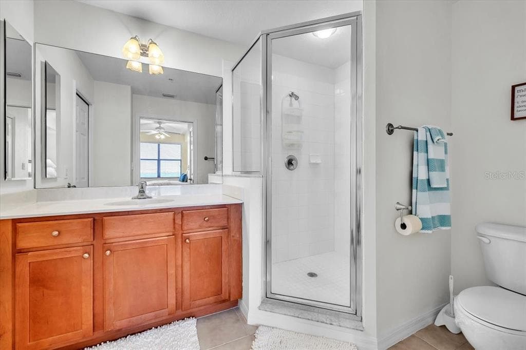 900 E MARION AVENUE 1310 photo 23