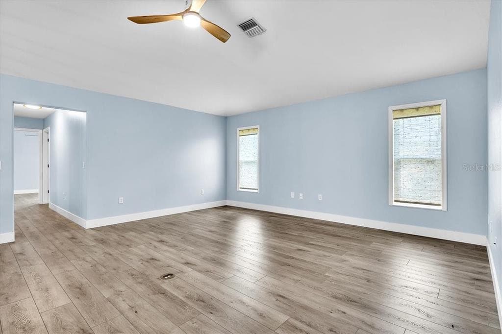 221 SPORTSMAN ROAD photo 18