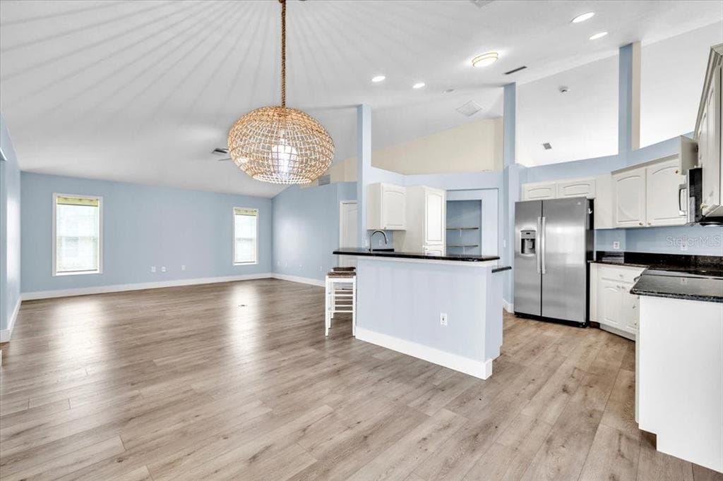 221 SPORTSMAN ROAD photo 15