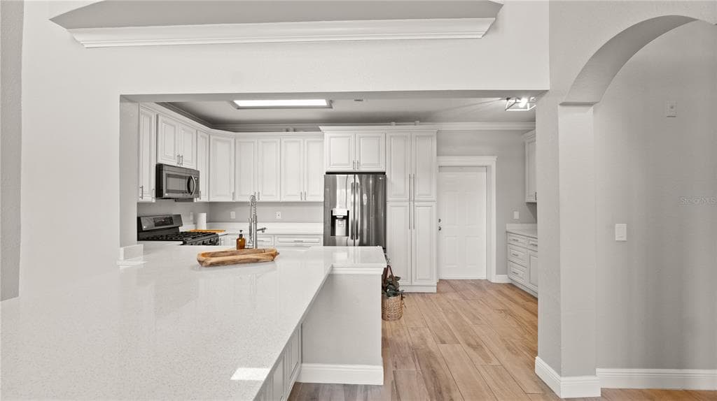 2741 VIA CIPRIANI 916A photo 17