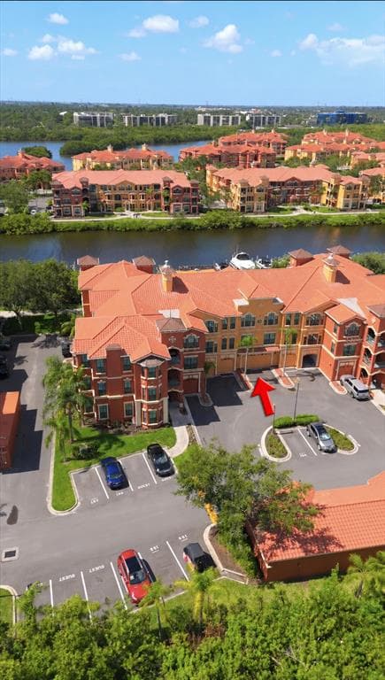 2741 VIA CIPRIANI 916A photo 3