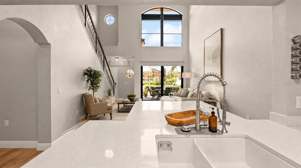 2741 VIA CIPRIANI 916A photo 14