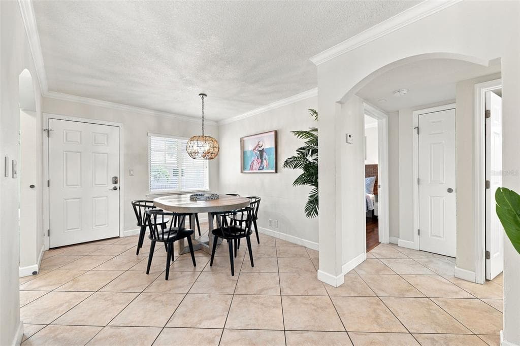 19417 GULF BOULEVARD C209 photo 10