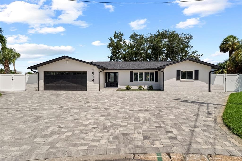 1514 SEA GULL DRIVE S 2