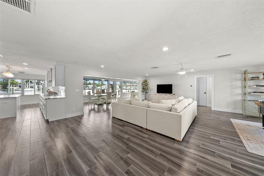 1514 SEA GULL DRIVE S photo 7