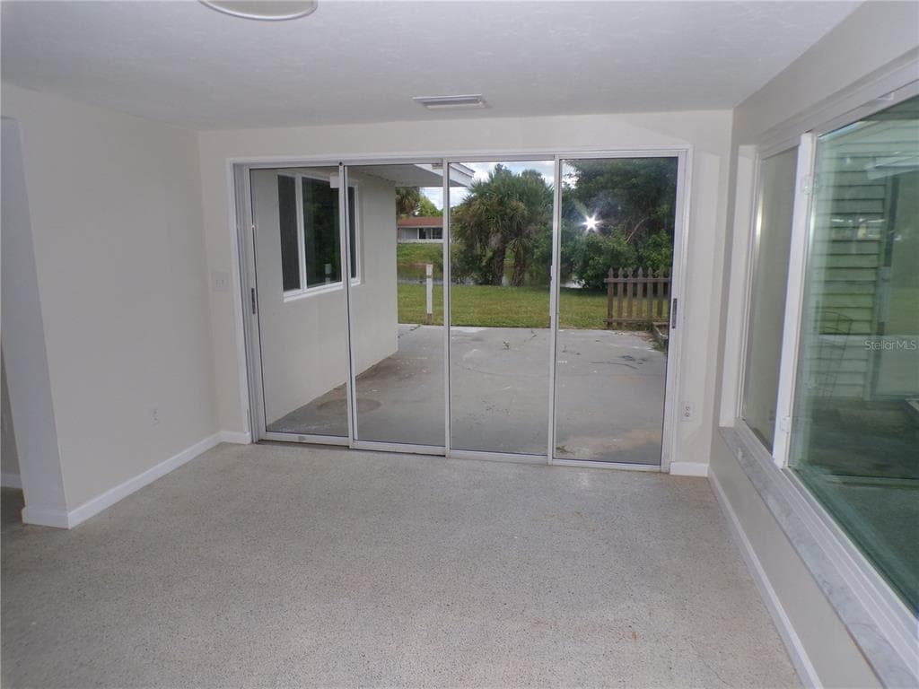2185 EASY STREET photo 7