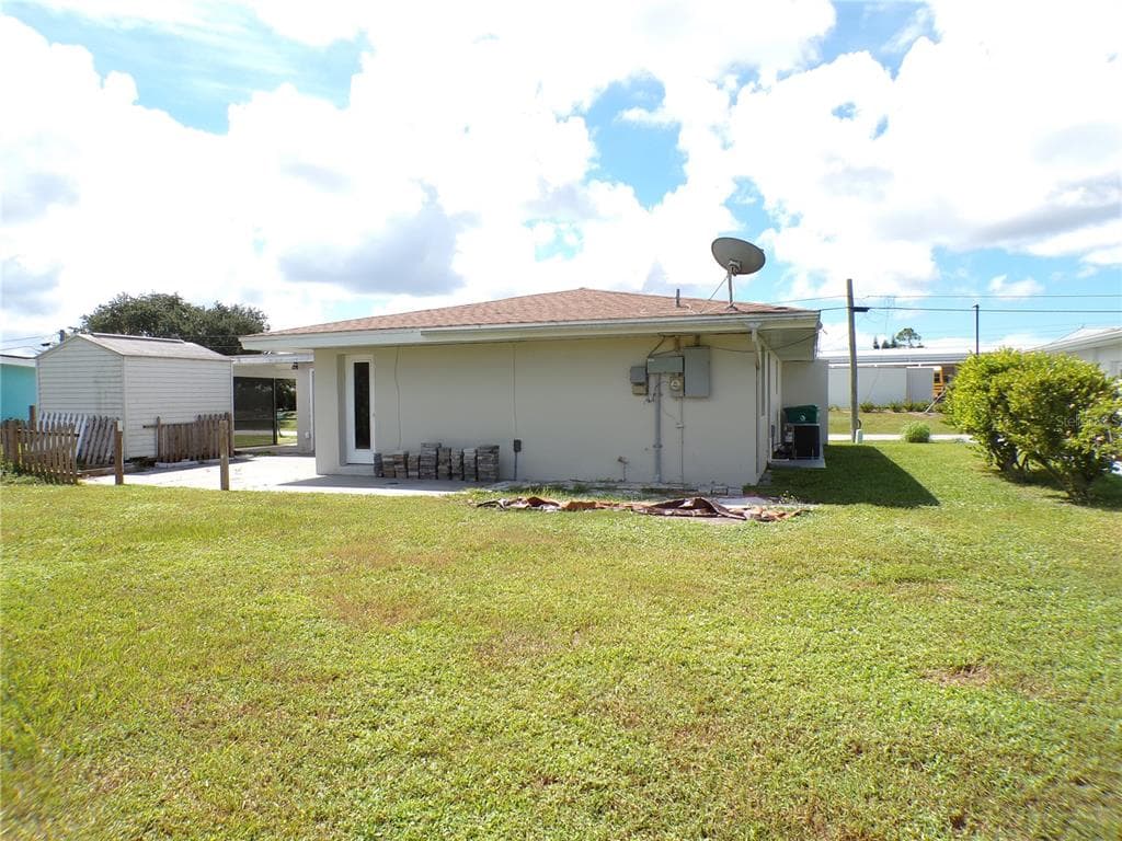 2185 EASY STREET photo 18
