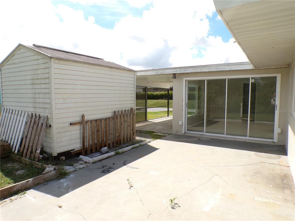 2185 EASY STREET photo 19