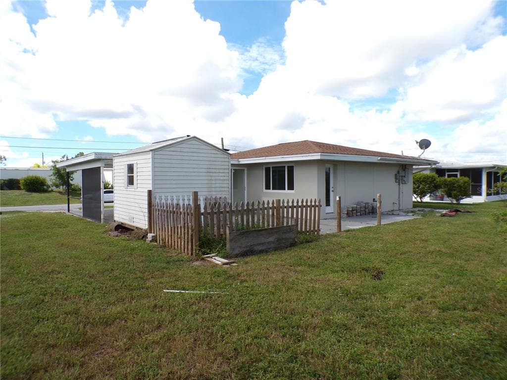 2185 EASY STREET photo 21