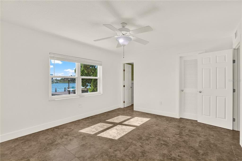 283 104TH AVENUE 106 photo 16